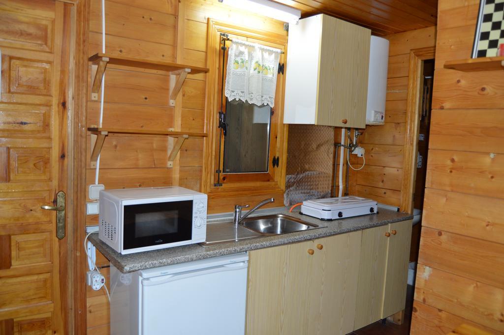 Cabanas Camping Sierra De Penascosa Zewnętrze zdjęcie