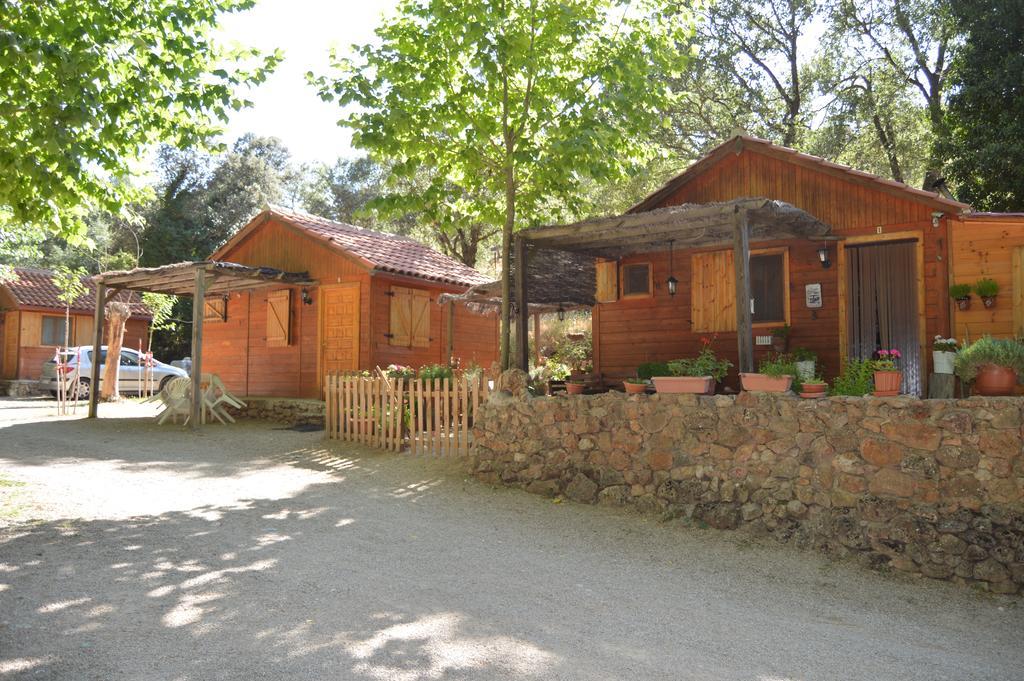 Cabanas Camping Sierra De Penascosa Zewnętrze zdjęcie