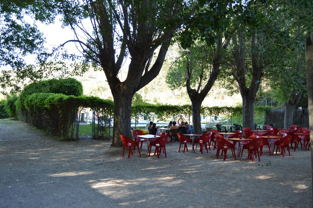 Cabanas Camping Sierra De Penascosa Zewnętrze zdjęcie